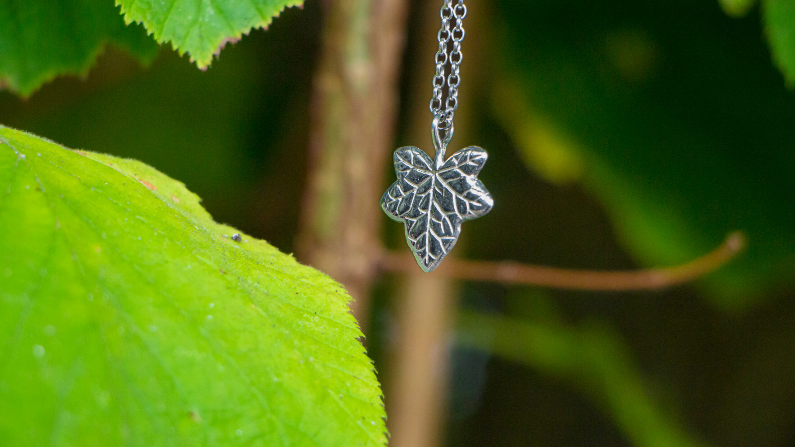 Ivy Leaf Pendant - Image 4