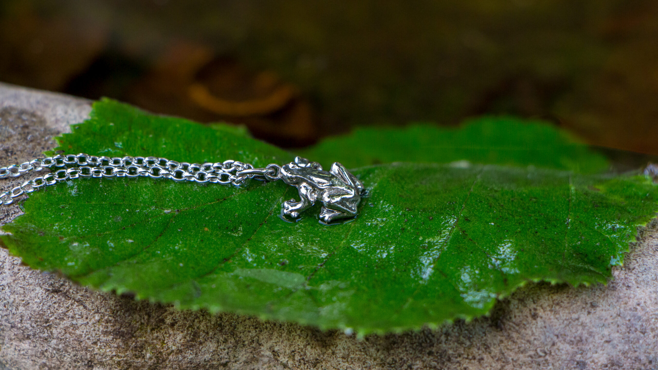 Minature Woodland Frog Pendant