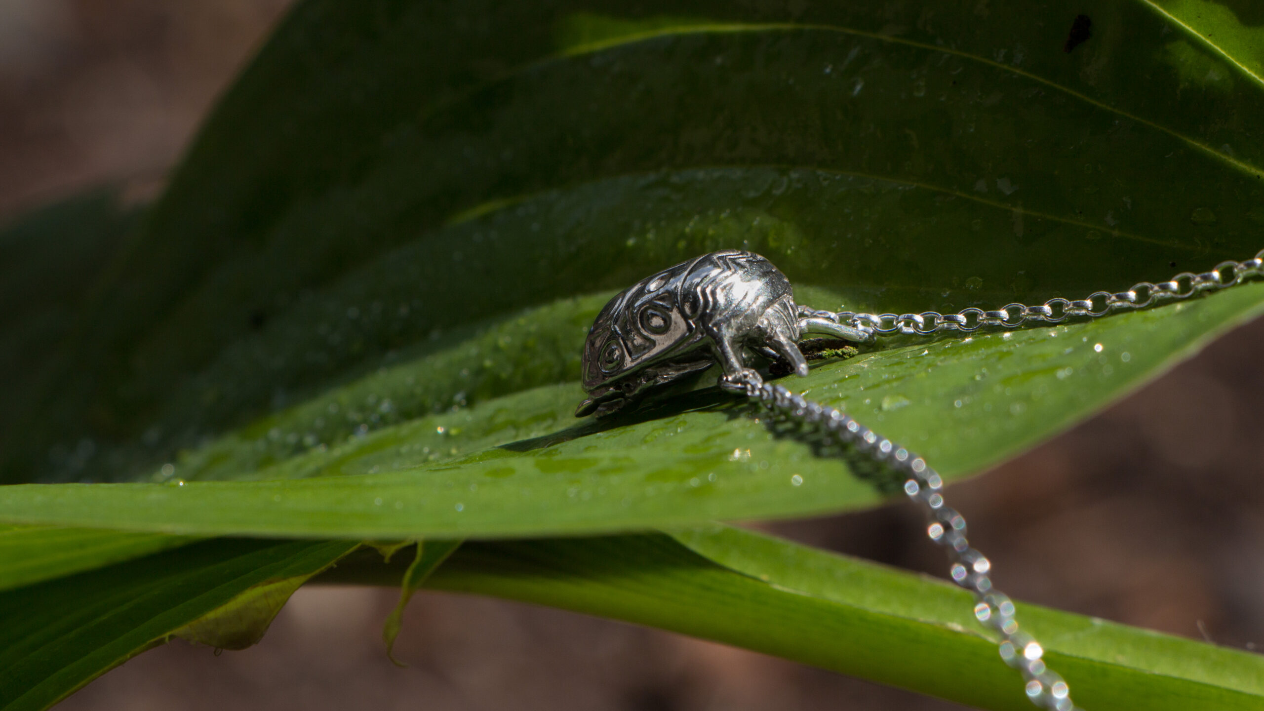 Zulu Bug Pendant - Image 2