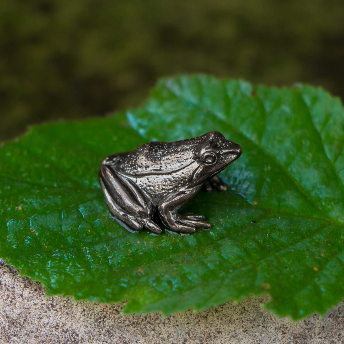 Woodland Frog Statuette